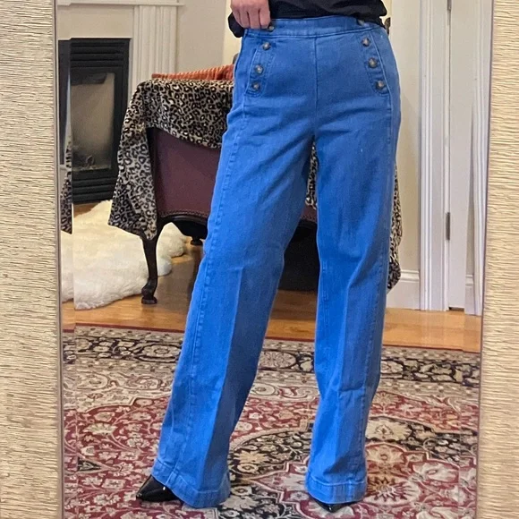 Old Navy Sailor-Style High Rise Blue Jeans - Picture 4 of 6